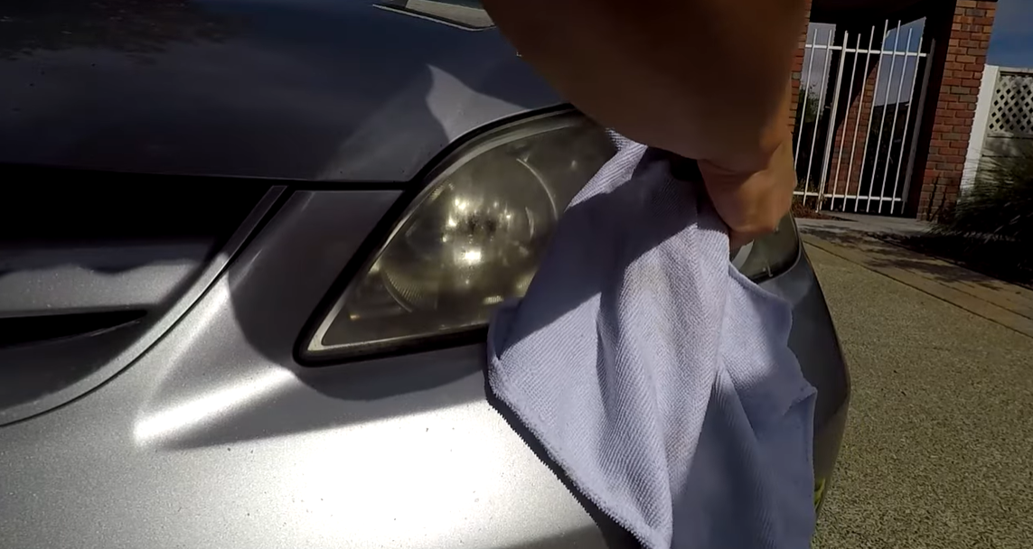 How to Clean Headlights with Household Items? A Blog to Home